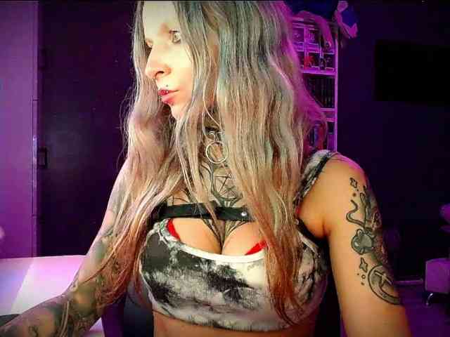 InesModel webcam