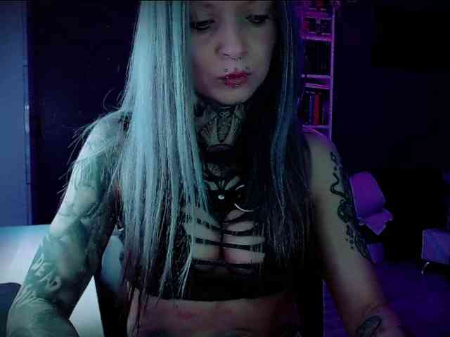 InesModel webcam