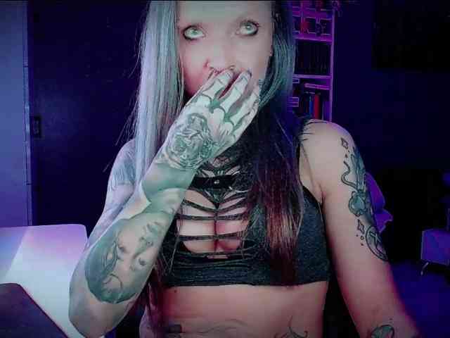 InesModel webcam