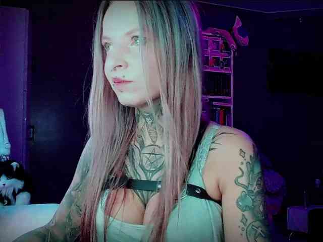 InesModel webcam