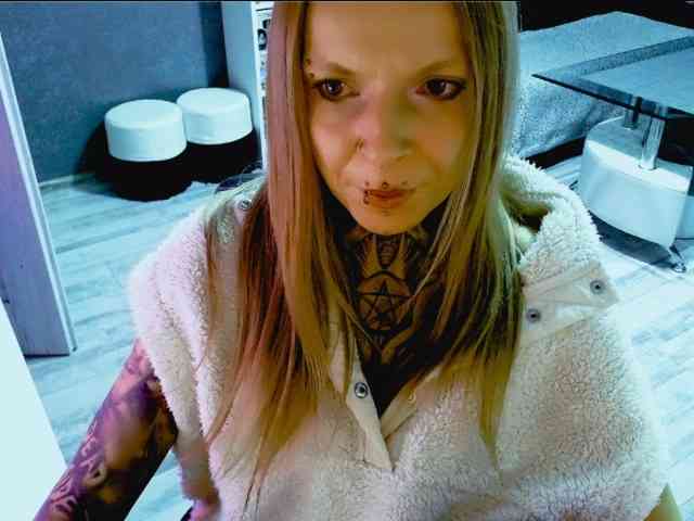 InesModel webcam