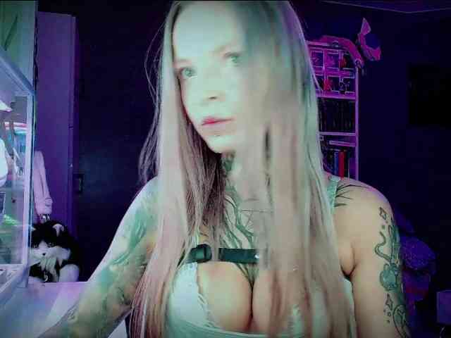 InesModel webcam