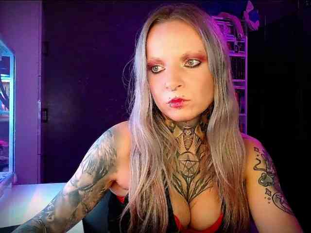InesModel webcam