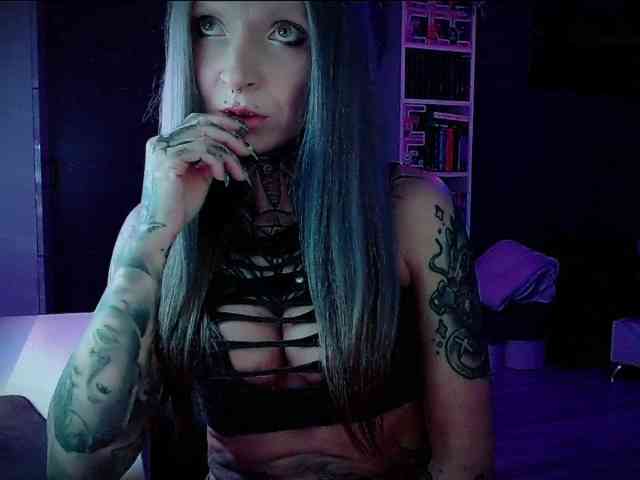 InesModel webcam
