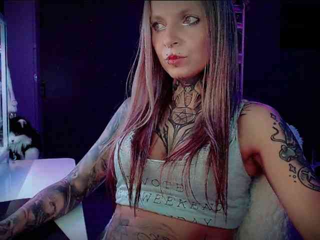 InesModel webcam