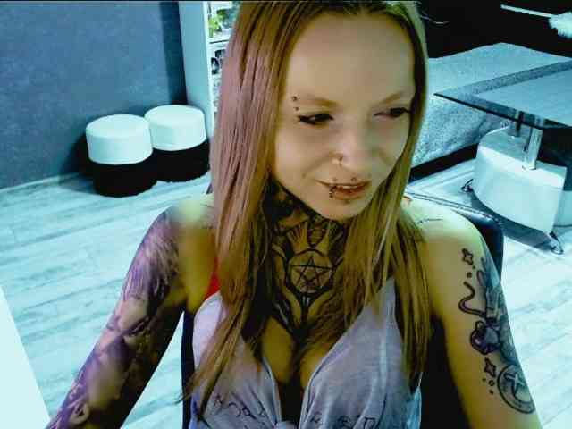 InesModel webcam