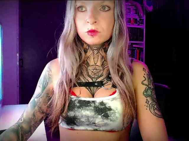 InesModel webcam