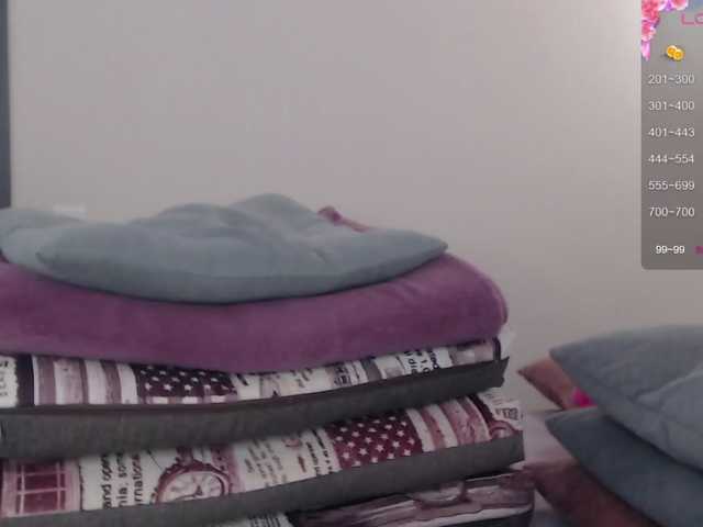 Sexy--Brunettee69's BongaCams show and profile