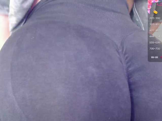 Sexy--Brunettee69's BongaCams show and profile