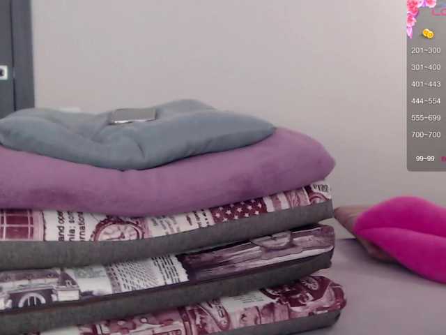 Sexy--Brunettee69's BongaCams show and profile