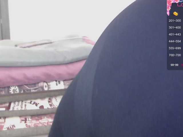 Sexy--Brunettee69's BongaCams show and profile