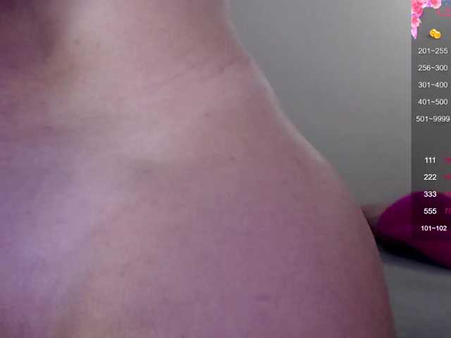 Sexy--Brunettee69's BongaCams show and profile