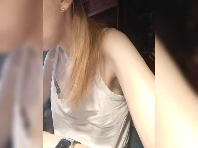 krohaalenaa's BongaCams show and profile