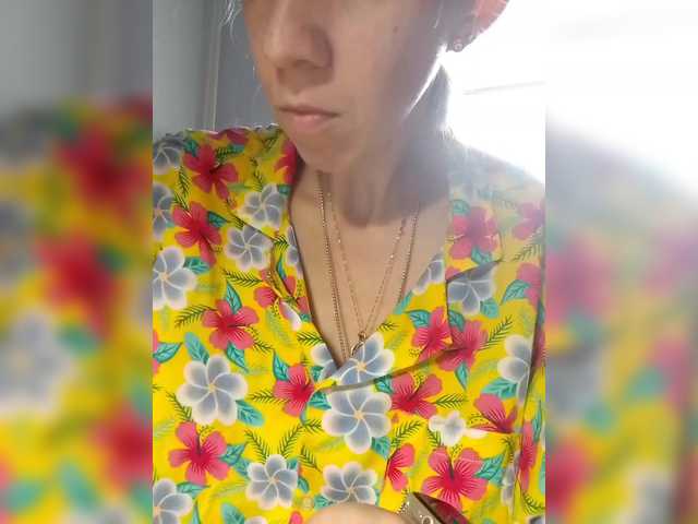 krohaalenaa's BongaCams show and profile