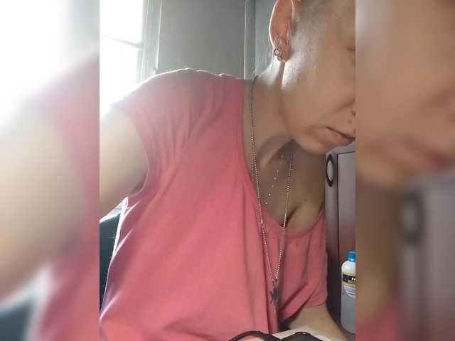 krohaalenaa's BongaCams show and profile