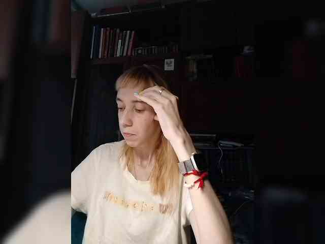kiss_a webcam