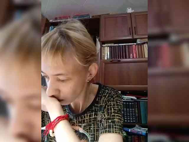 kiss_a webcam
