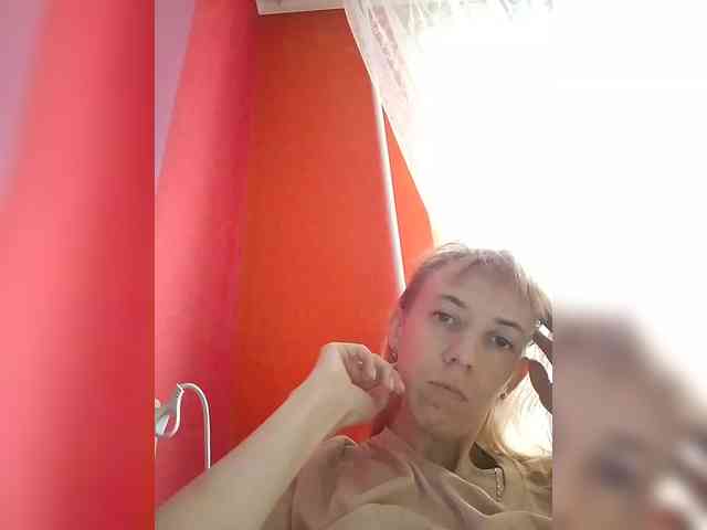 kiss_a webcam