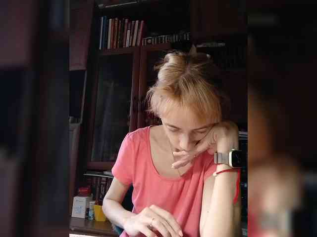 kiss_a webcam