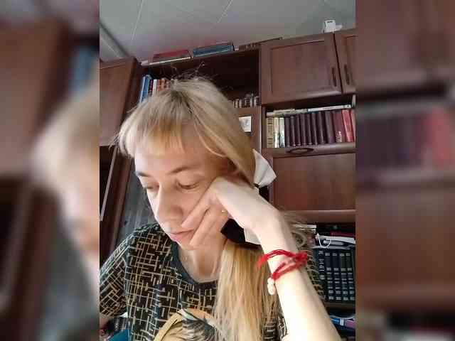 kiss_a webcam