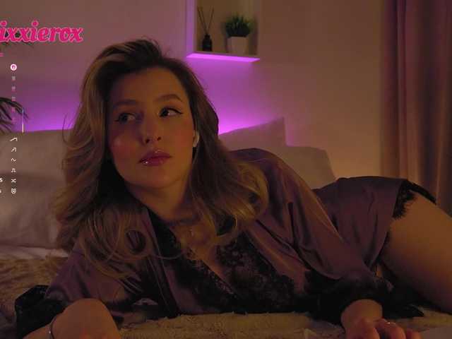 V1CTORYA's BongaCams show and profile