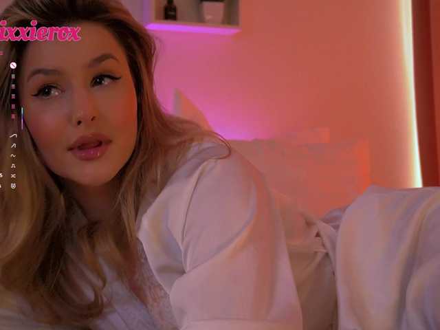 V1CTORYA's BongaCams show and profile