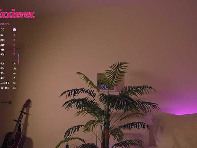 V1CTORYA's BongaCams show and profile