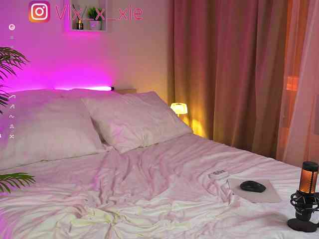 viXXXie webcam