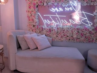 AbbyDalton Porn Show