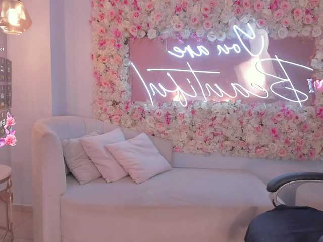 AbbyDalton's BongaCams show and profile