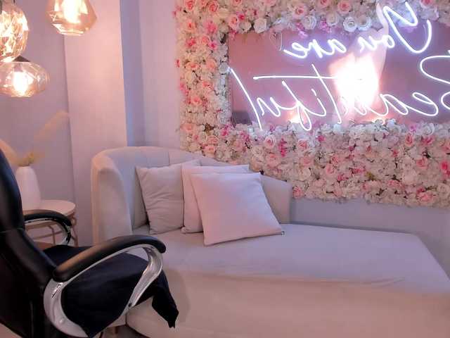 AbbyDalton's BongaCams show and profile