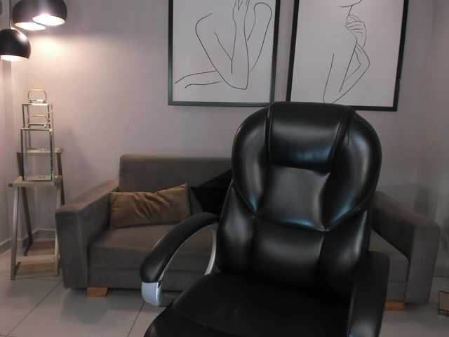 AbbyDalton's BongaCams show and profile