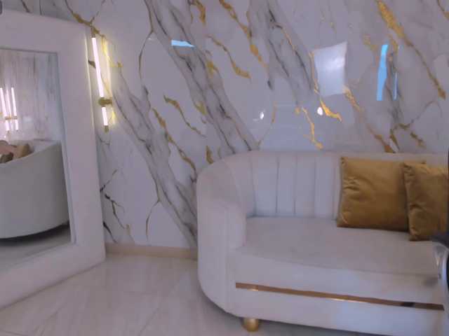 AbbyDalton's BongaCams show and profile