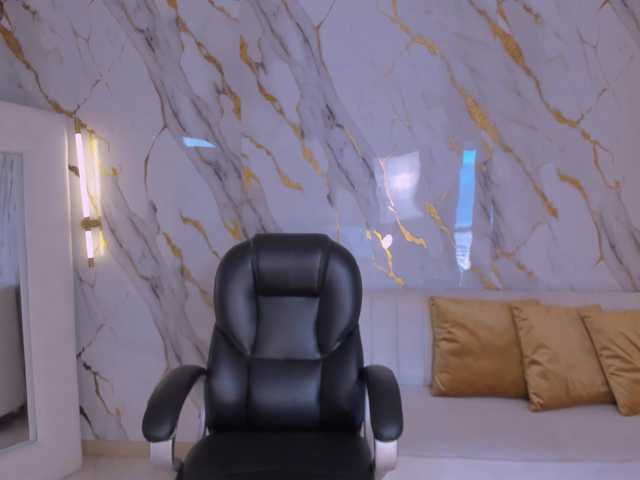 AbbyDalton's BongaCams show and profile