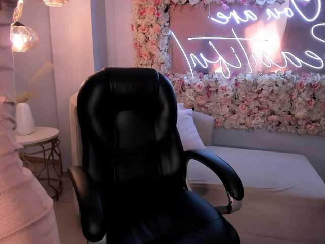 AbbyDalton's BongaCams show and profile