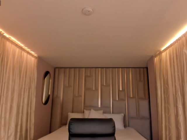 AbbyDalton's BongaCams show and profile