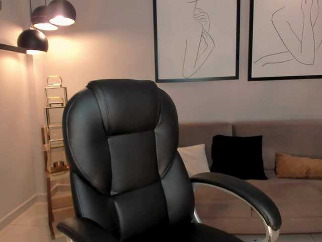 AbbyDalton's BongaCams show and profile