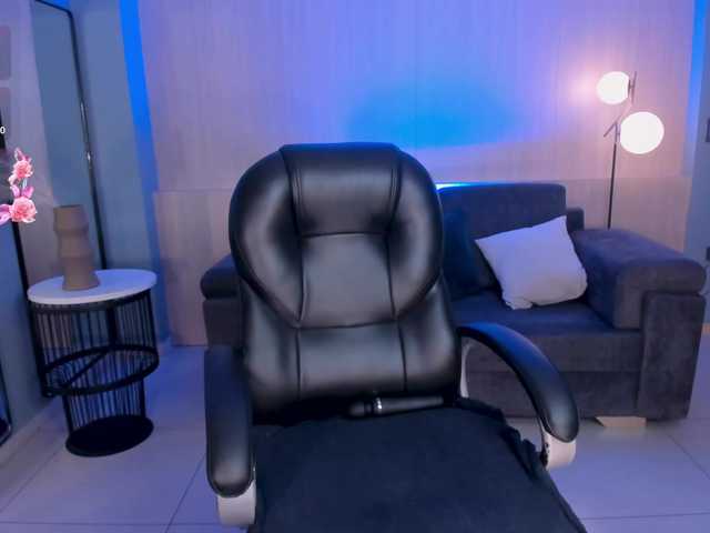 AbbyDalton's BongaCams show and profile