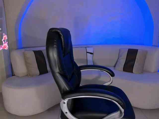 AbbyDalton Live Webcam on BongaCams