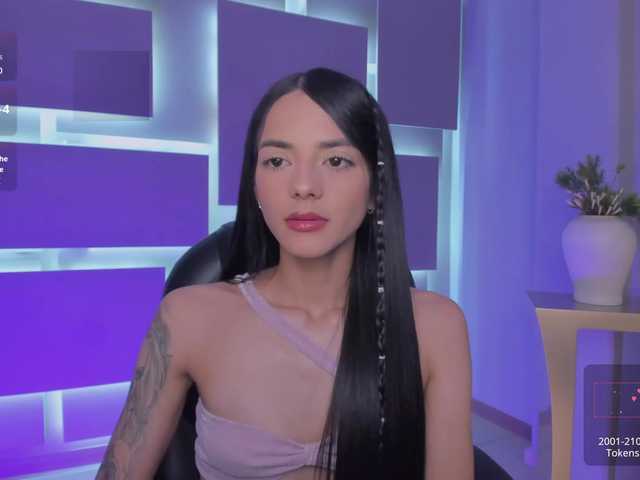 HannahJames's BongaCams show and profile