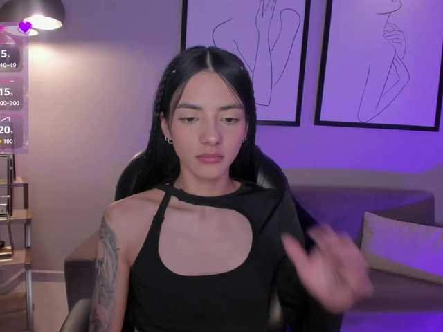 HannahJames's BongaCams show and profile