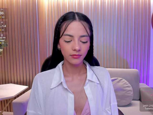 HannahJames's BongaCams show and profile