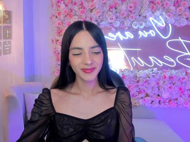 HannahJames's BongaCams show and profile