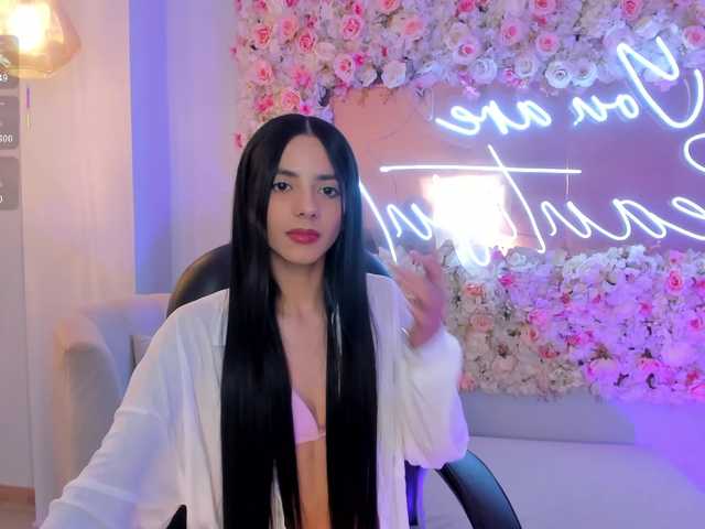 HannahJames's BongaCams show and profile