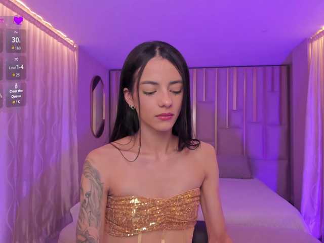 HannahJames's BongaCams show and profile