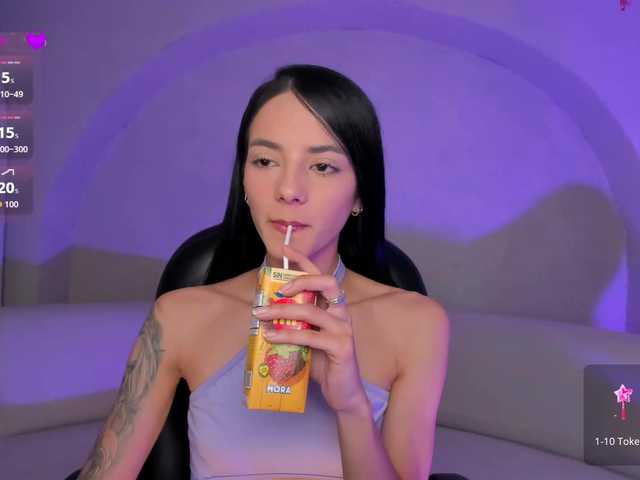 HannahJames's BongaCams show and profile