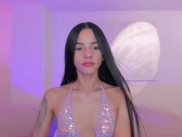 HannahJames's BongaCams show and profile