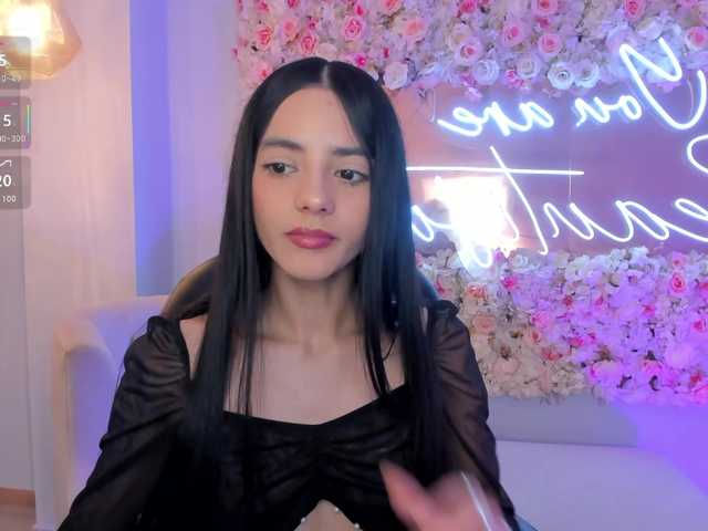 HannahJames's BongaCams show and profile