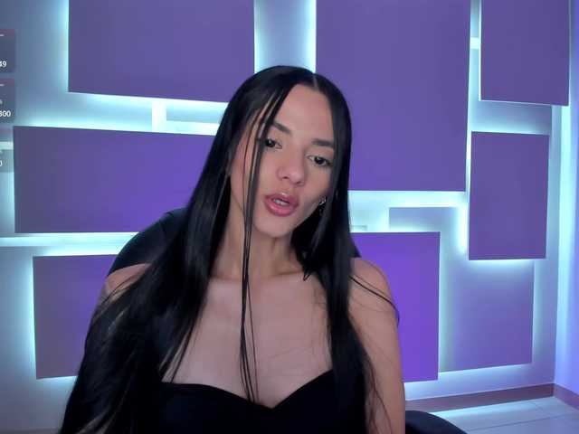 HannahJames's BongaCams show and profile