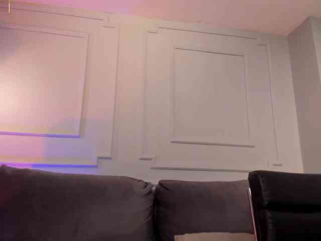 EveBenson webcam